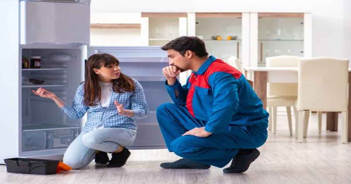 کار کردن مداوم، از دیگر مشکلات رایج یخچال است.