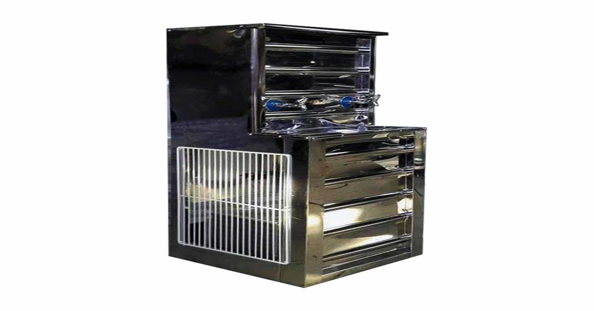 یکی دیگر از کاربرد دستگاه آبسردکن استیل، در کارخانههاست.